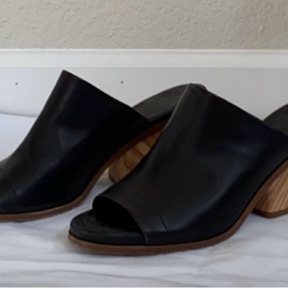 Vince Black Leather Mules Slip On Sandals Natural Wood Wedge Heels US7.5 - Picture 3 of 12